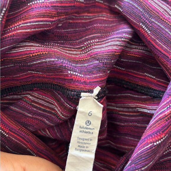 Lululemon Wunder Under Crop - Picture 5 of 7